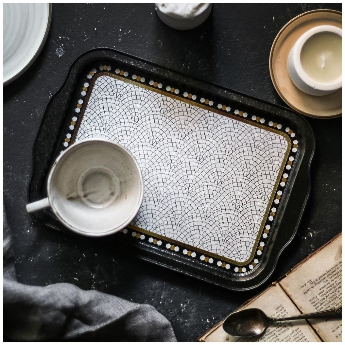 215x316 mm  Rectangular Metal Tray Handle Geometric Mosaic Pattern