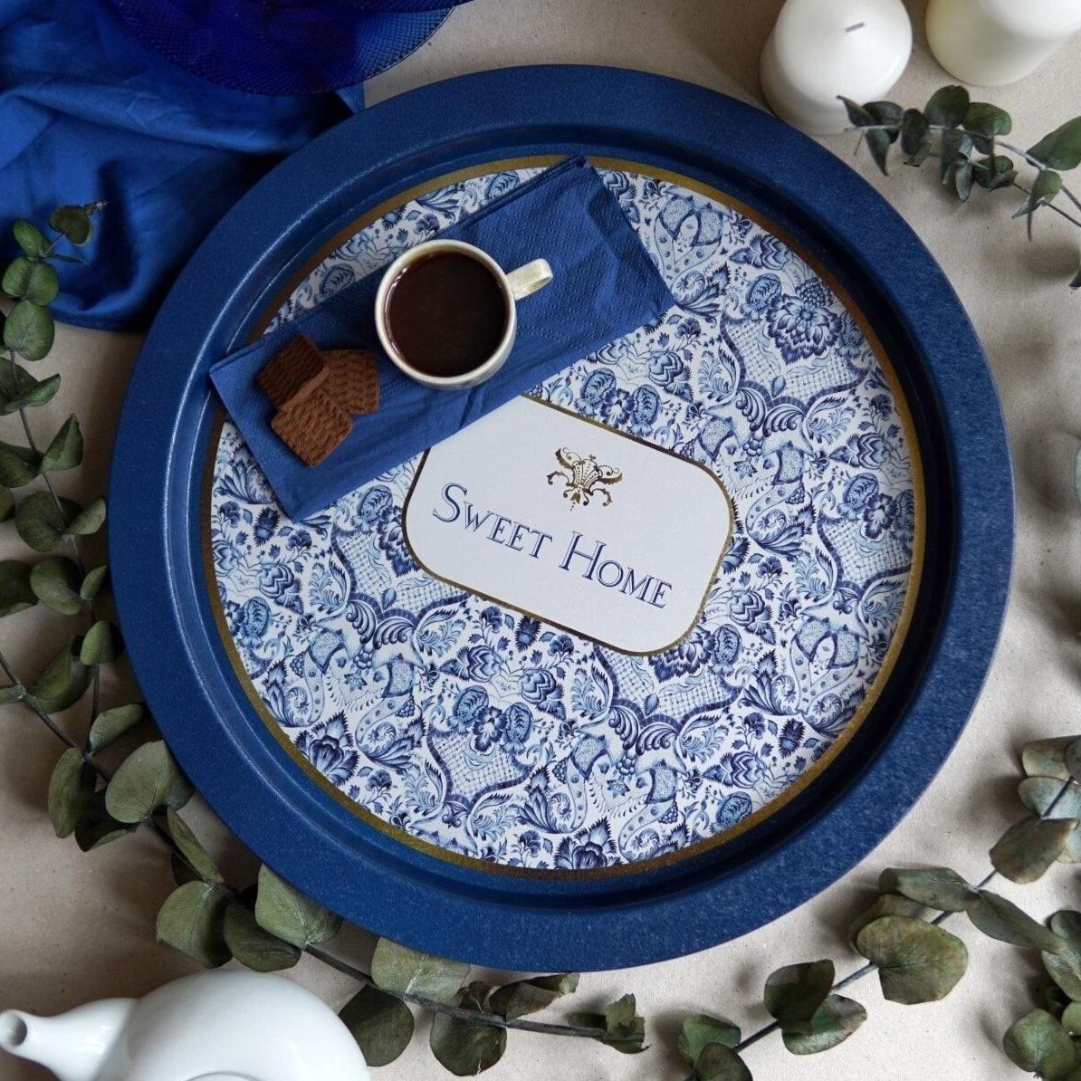 Ø370 mm Round Metal Tray Azulejo-Inspired Blue & White Decorative Pattern