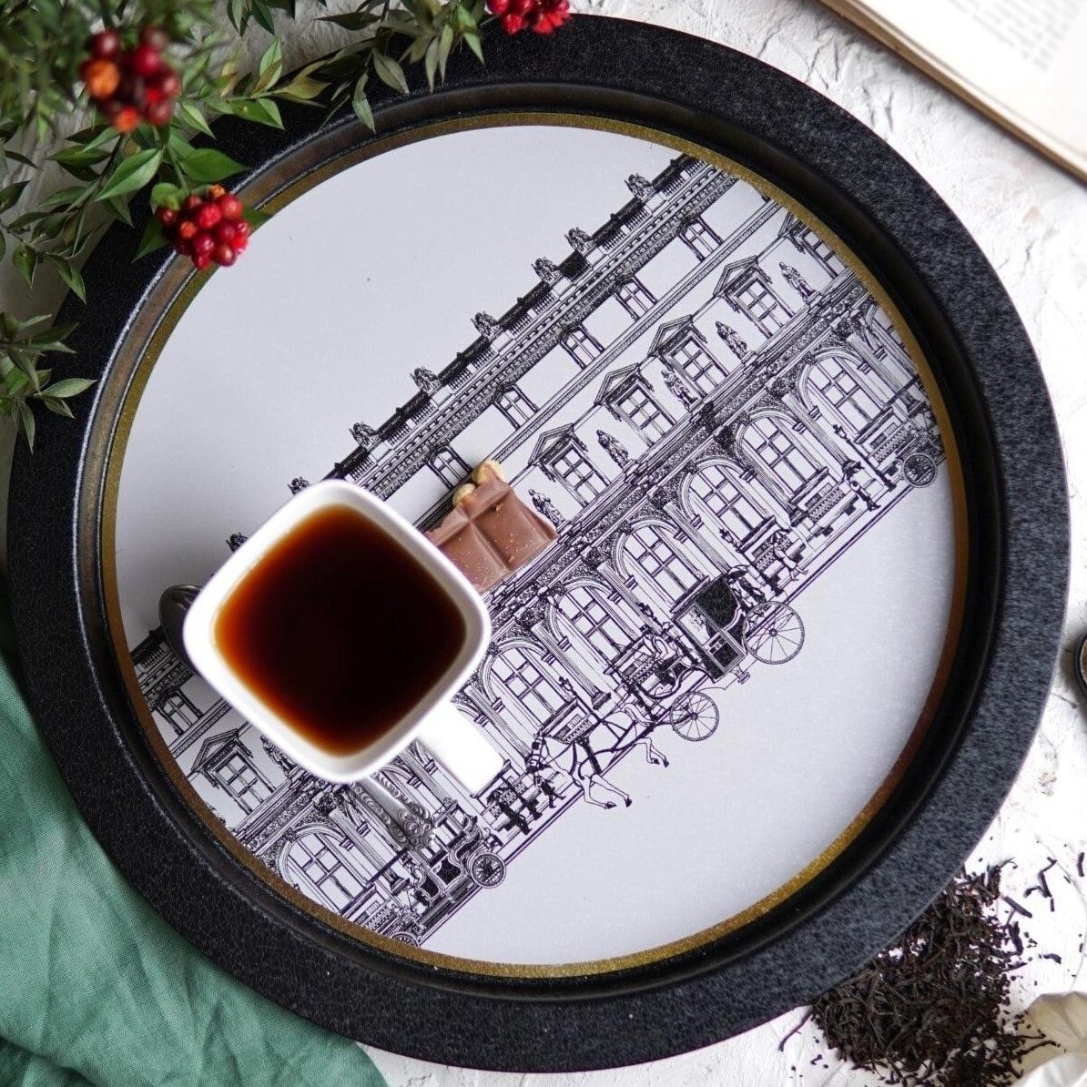 Ø370 mm Round Metal Tray vintage cityscapes illustration