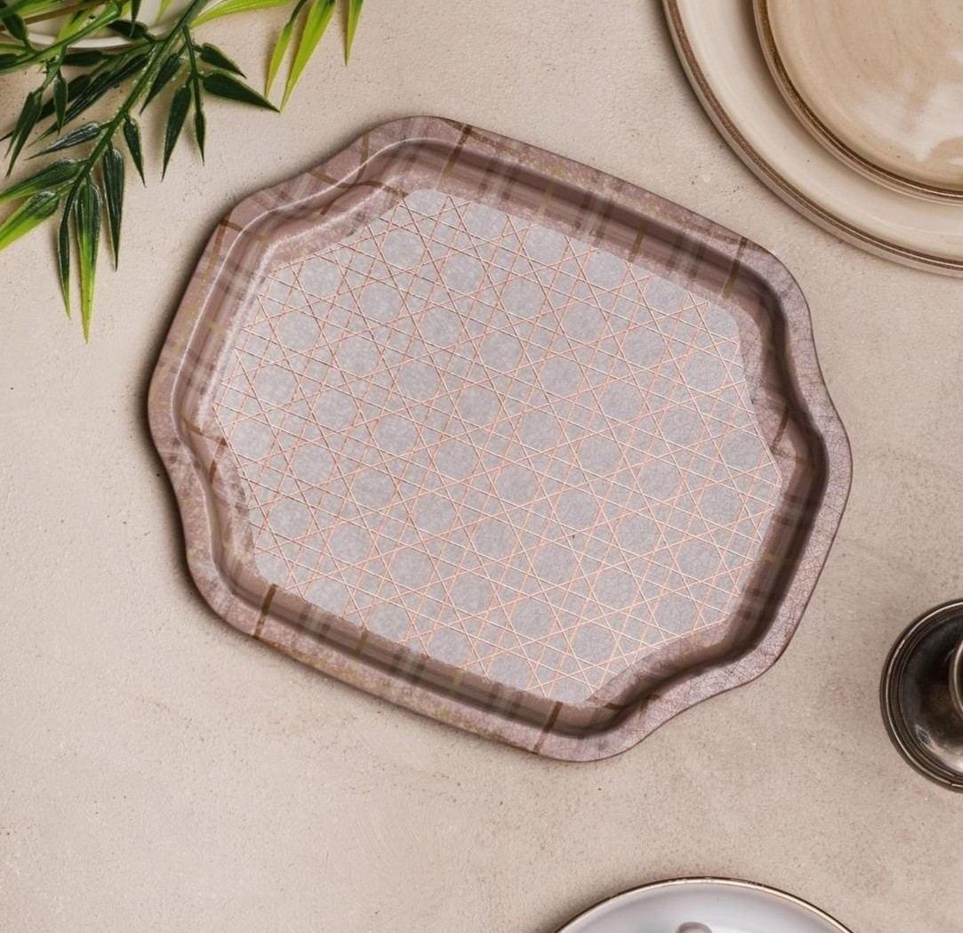 Curved wavy edge Tray 160x190 mm Rosy