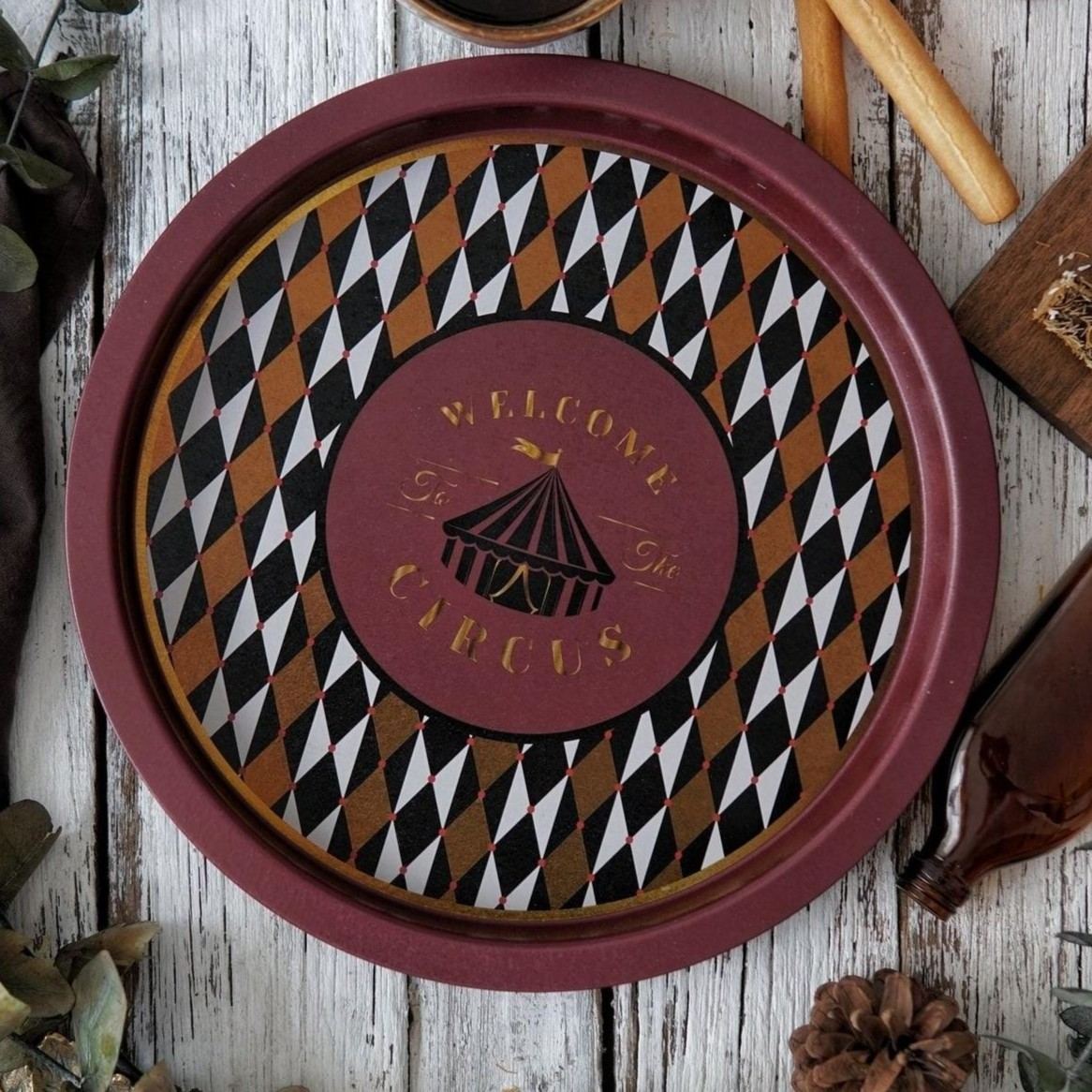 Ø315 mm Round Metal Tray Vintage Circus Elegance