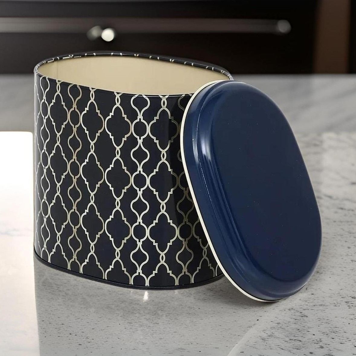 Oval Metal Tin – 140 x 120 x 130 mm (1.4L) gold geometric pattern black background