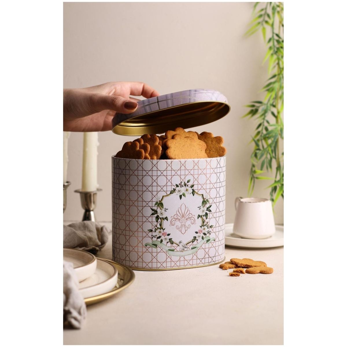Oval Metal Tin – 140 x 120 x 130 mm (1.4L)  Rosy