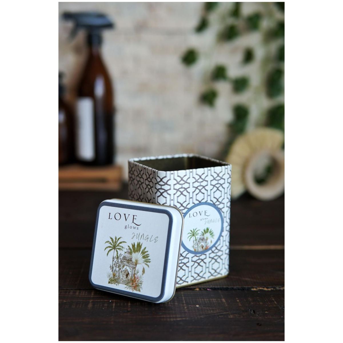 75x75x102 mm Square Metal Box 0.5L slip Lid Tropical Jungle – A Lush Paradise of Nature &amp; Wildlife