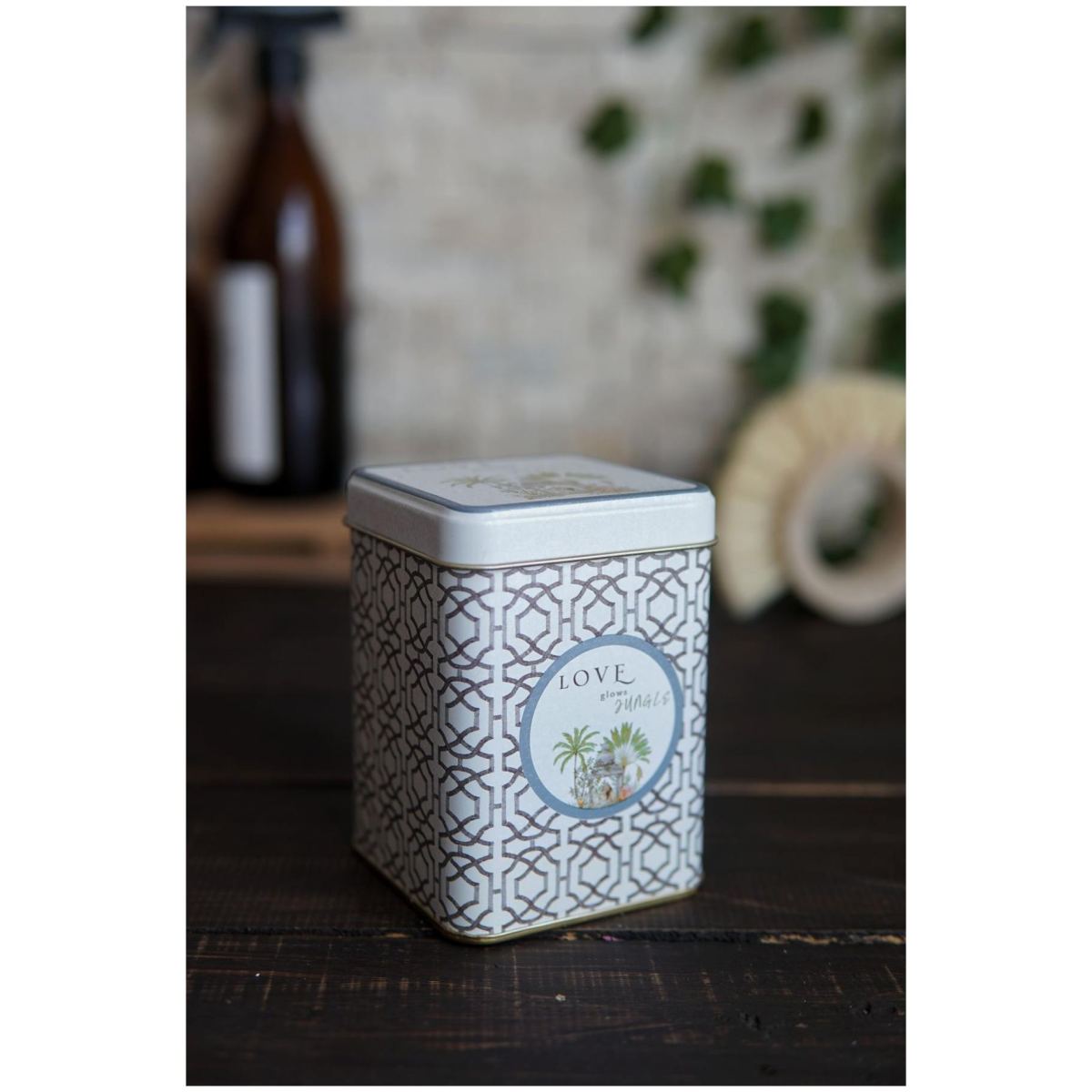 75x75x102 mm Square Metal Box 0.5L slip Lid Tropical Jungle – A Lush Paradise of Nature &amp; Wildlife