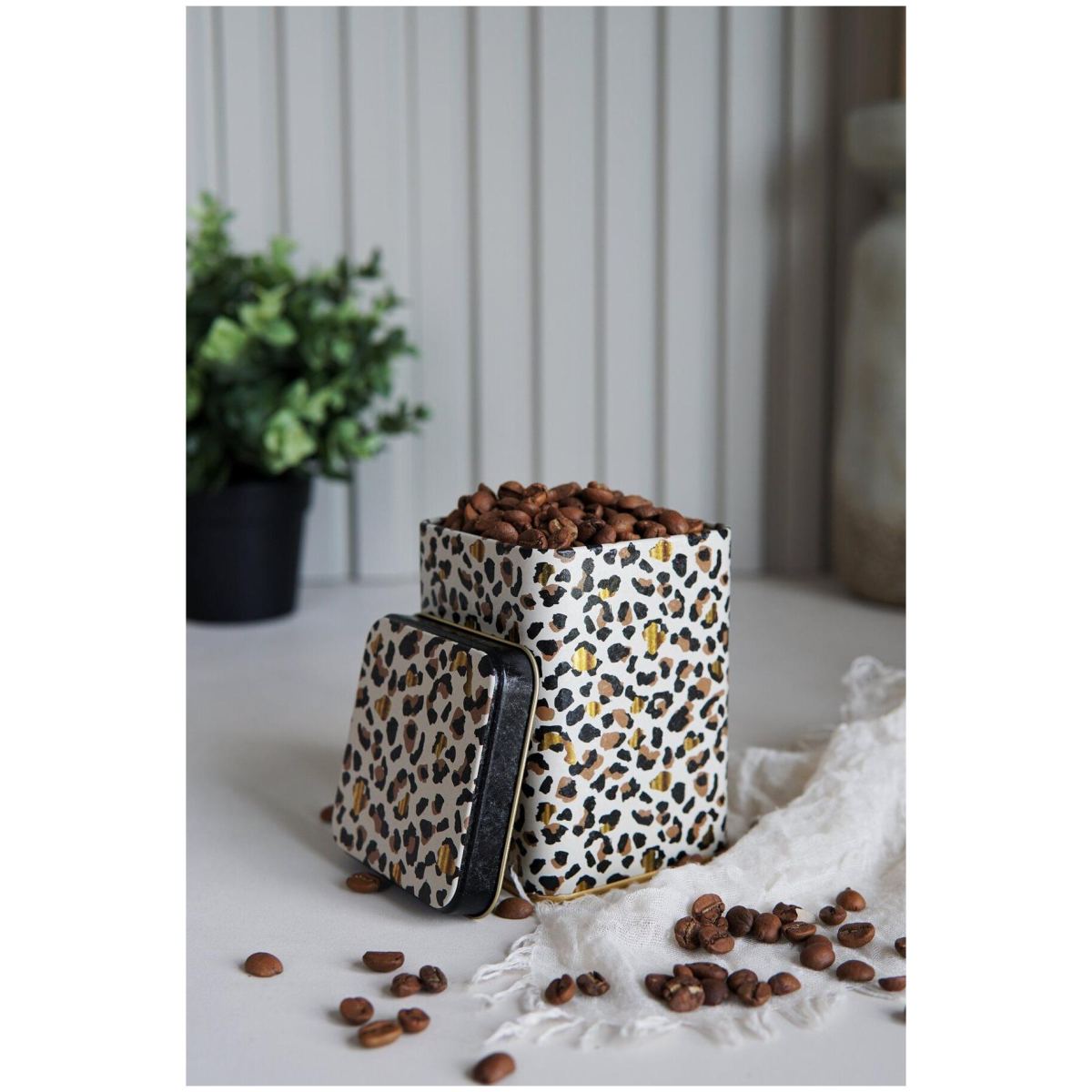 75x75x102 mm Square Metal Box 0.5L slip Lid Gold Leopard Print Pattern