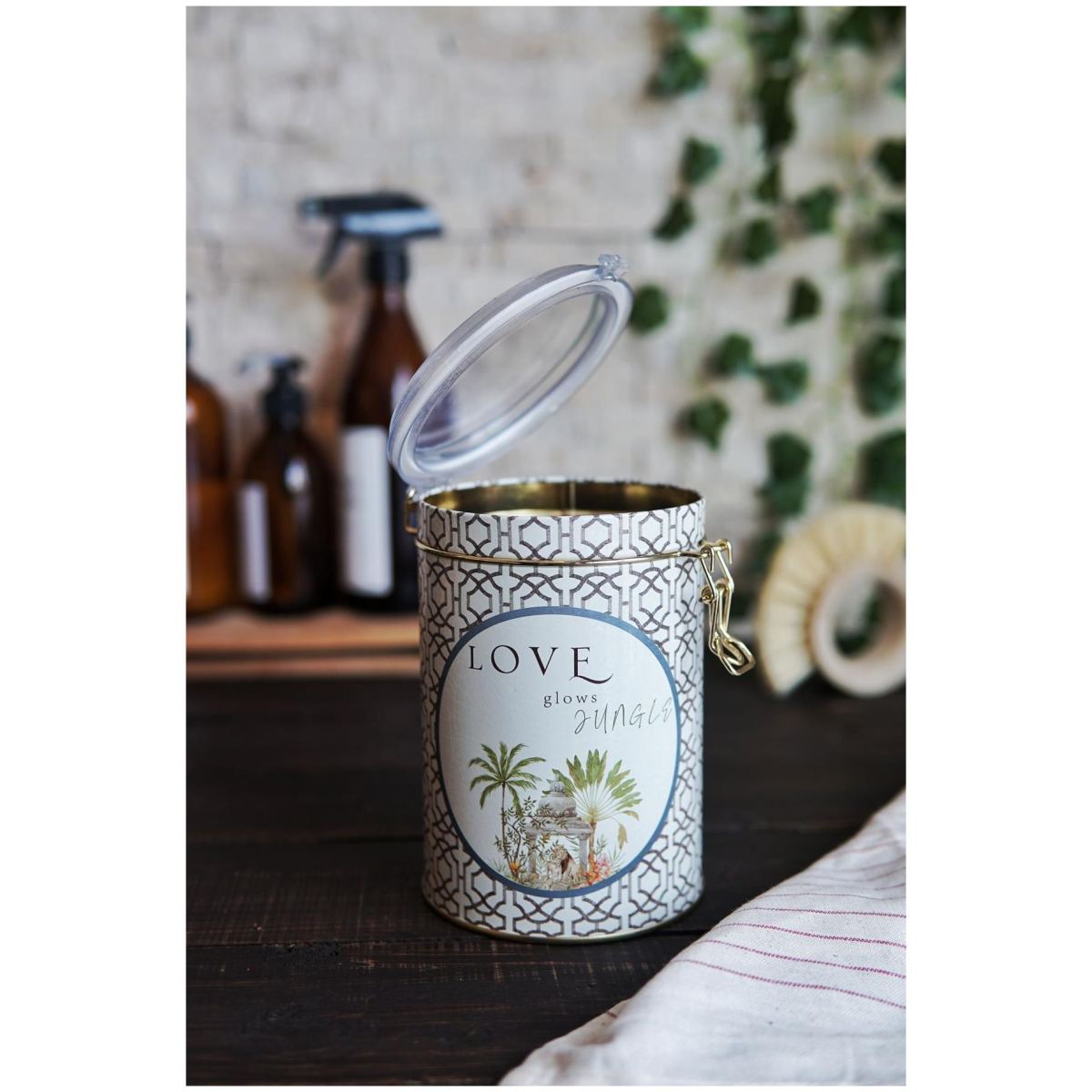 Ø105x150 mm Round Metal Box 1.1L Wire Clasp and Transparent Lid Tropical Jungle – A Lush Paradise of Nature & Wildlife