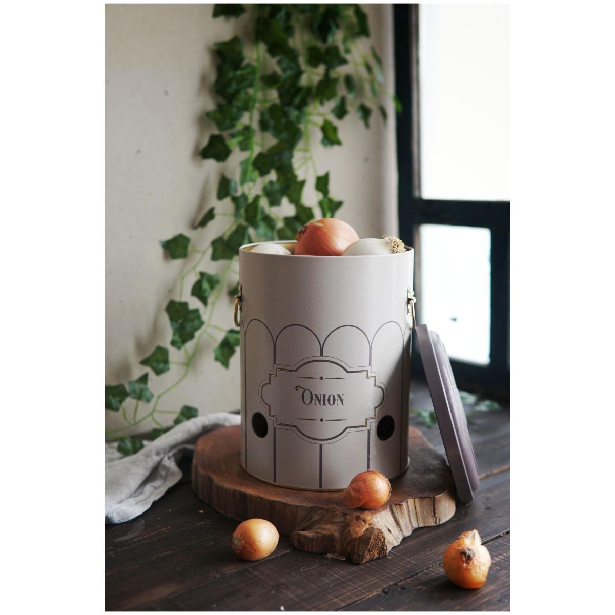 Ø175x225mm Metal Potato & Onion Storage Bin 5L Retro Onion