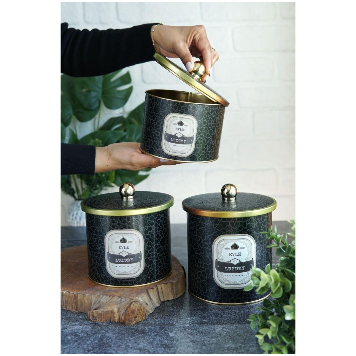 Round Metal Tin Canister Set Ø140 mm  ( 3Pcs)  gold geometric pattern black background Trellis Design