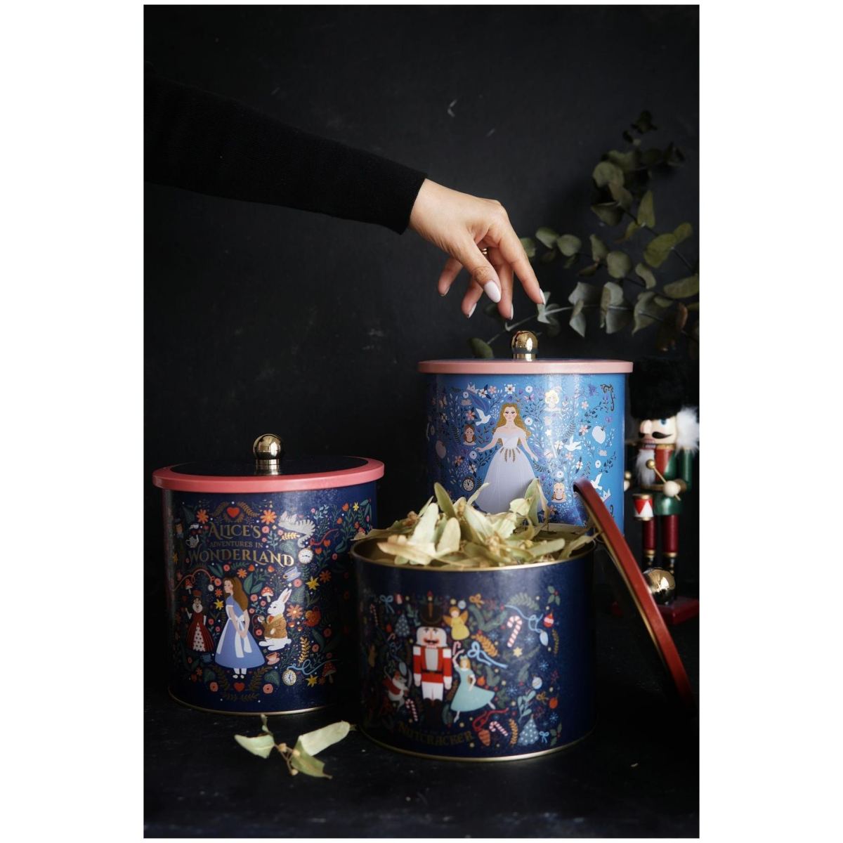  Round Metal Tin Canister Set Ø175 mm ( 3Pcs)  Vintage Café-Inspired Linen Texture Design
 Tales Design